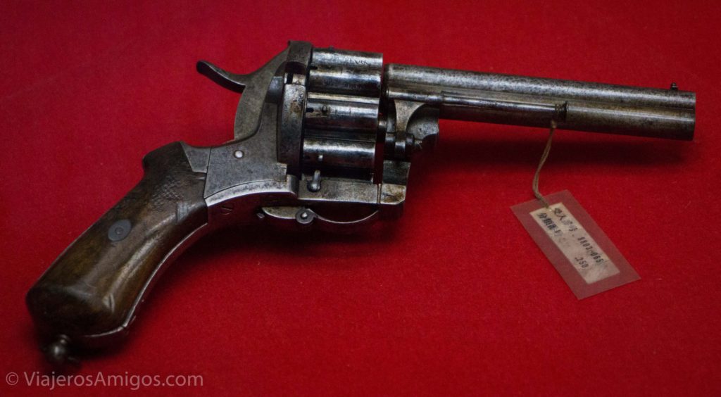 matsumoto castle museum pistol