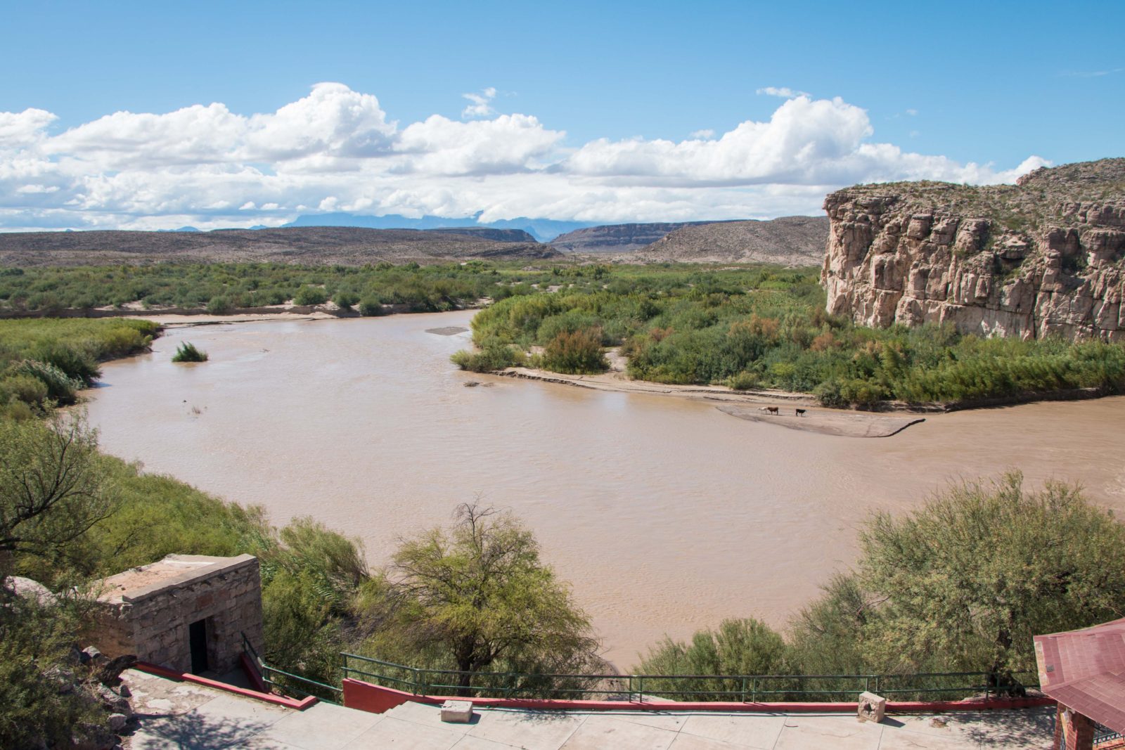 Boquillas del Carmen: Gateway to Mexico - Viajeros. Amigos.